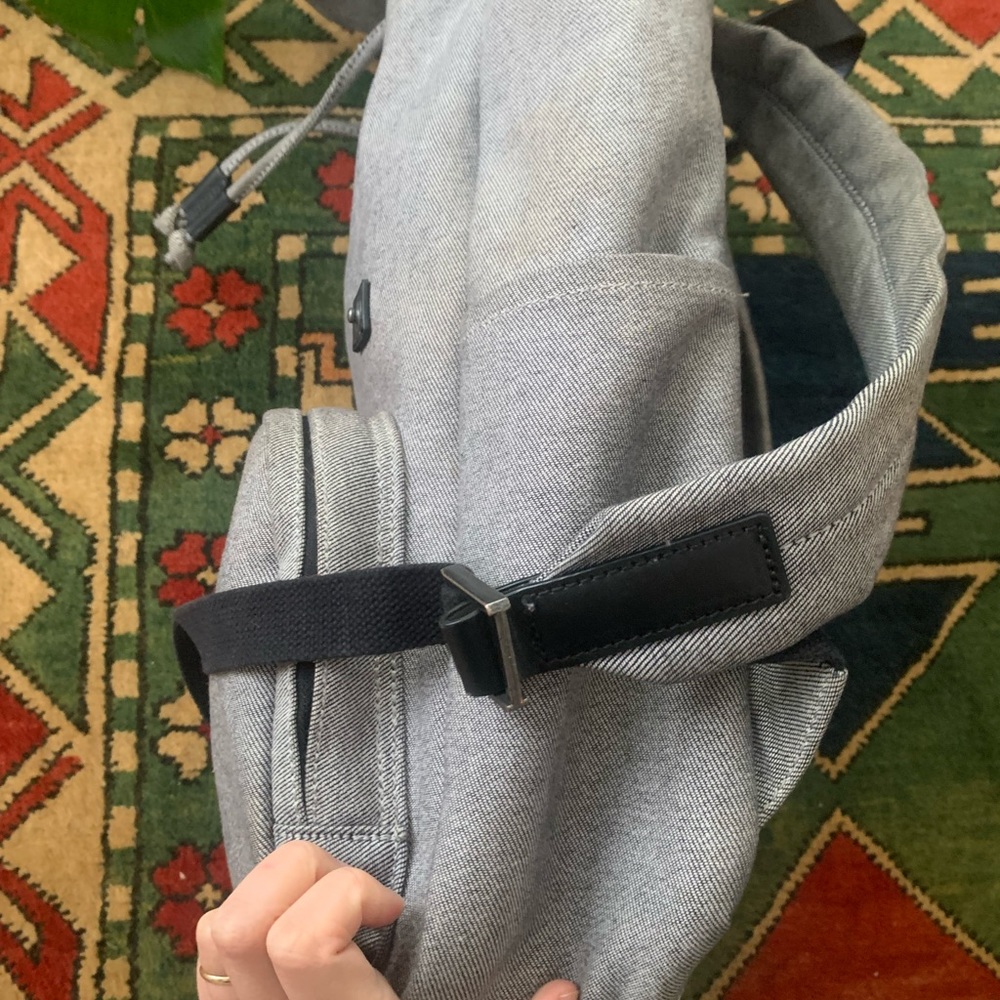 Everlane Backpack - Picture 2 of 4